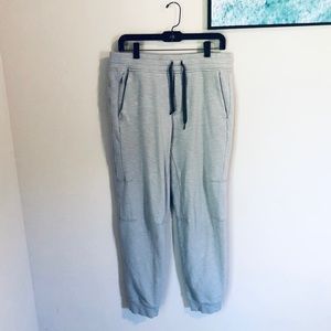 Lululemon Men’s Joggers Size L
